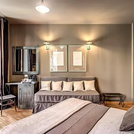 Interno5 * Рим